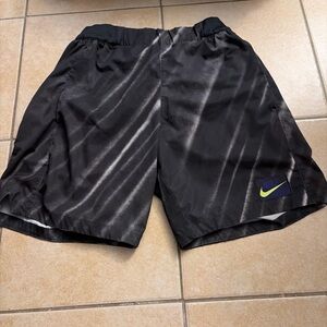 Nike Dri-FIT Black Athletic Shorts Size Small